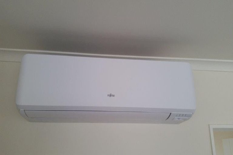 Photo of property in 12 Dal Din Drive, Otaki, 5512