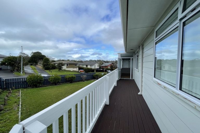 Photo of property in 99 Sycamore Drive, Sunnynook, Auckland, 0620