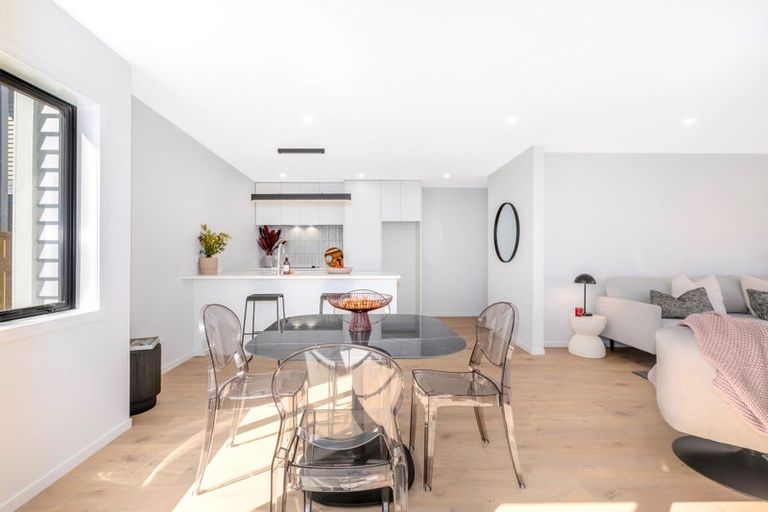 Photo of property in 45a Ross Street, Kilbirnie, Wellington, 6022