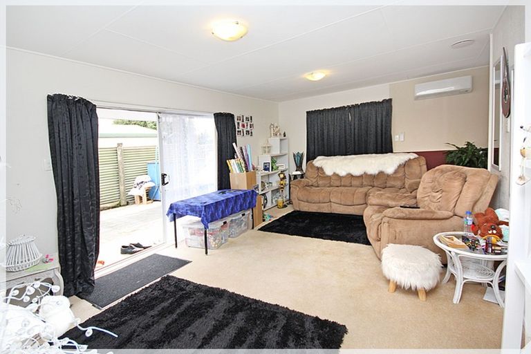 Photo of property in 18a Vogel Street, Levin, 5510