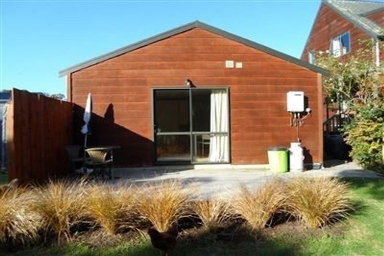 Photo of property in 22a Sherrybrooke Place, Sunnyvale, Auckland, 0612