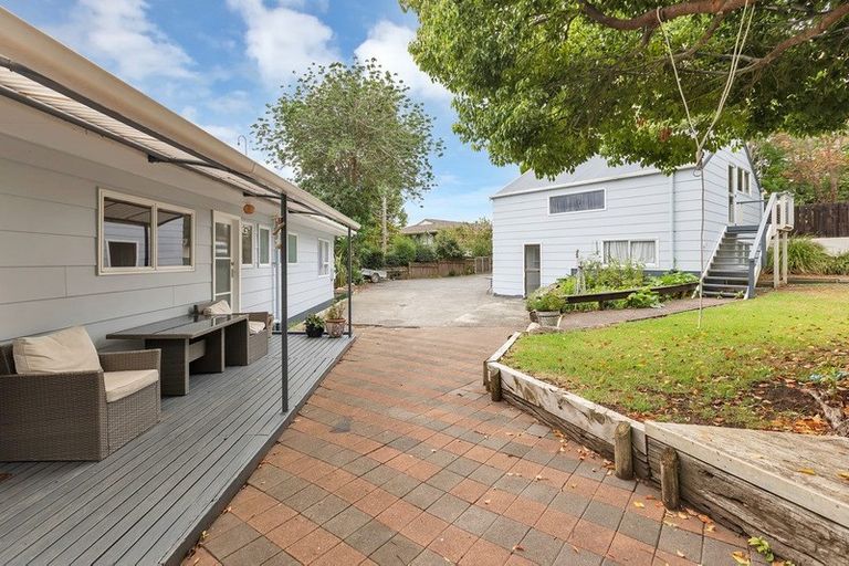 Photo of property in 47 Old Onerahi Road, Onerahi, Whangarei, 0110