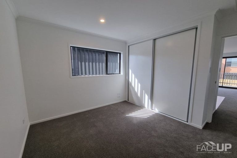 Photo of property in 7 David Carnegie Road, Hobsonville, Auckland, 0616