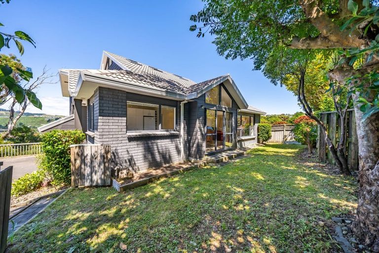 Photo of property in 2/167 Westchester Drive, Churton Park, Wellington, 6037