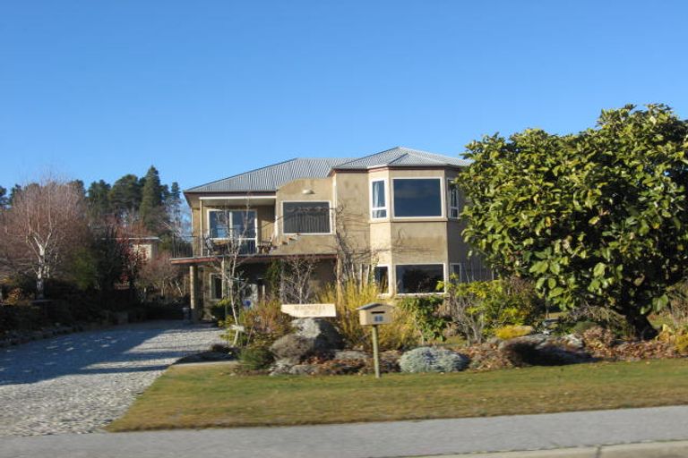 Photo of property in 88 Upton Street, Wanaka, 9305