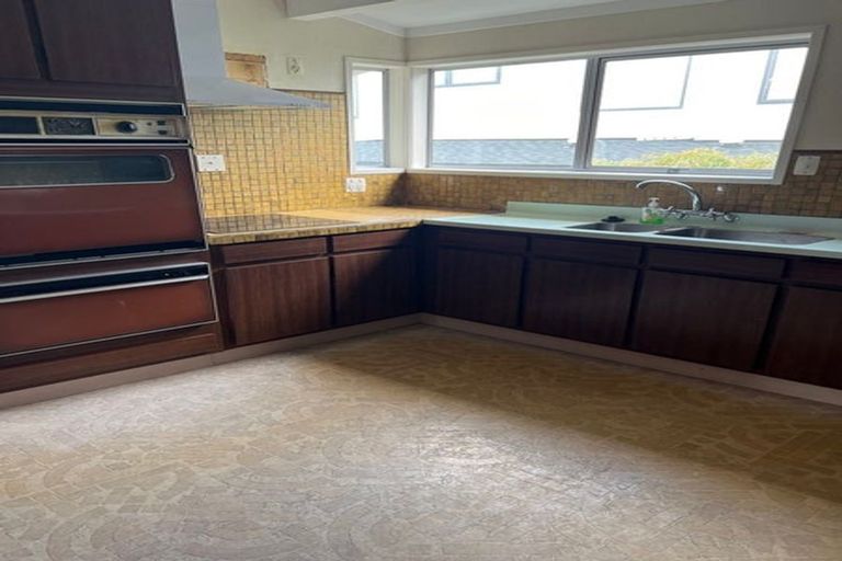 Photo of property in 3 Robin Lane, Browns Bay, Auckland, 0630