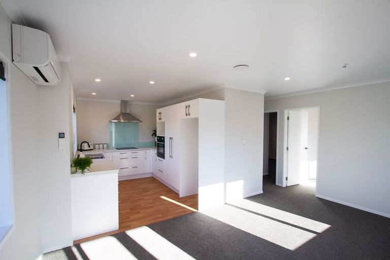 Photo of property in 16 Bettina Road, Fairfield, Hamilton, 3214