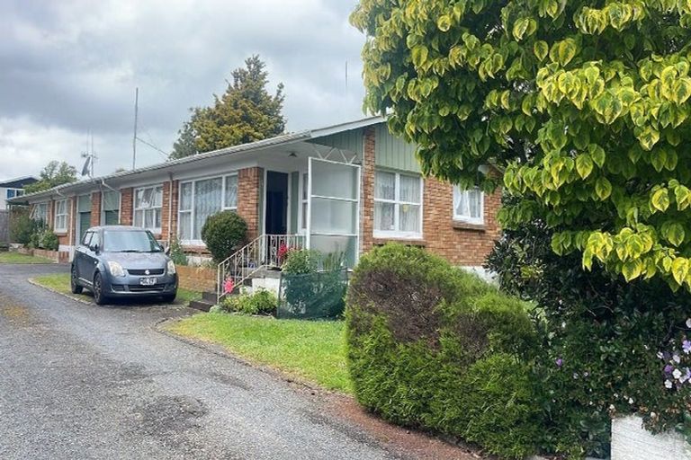 Photo of property in 1a Brocas Avenue, Hillcrest, Hamilton, 3216