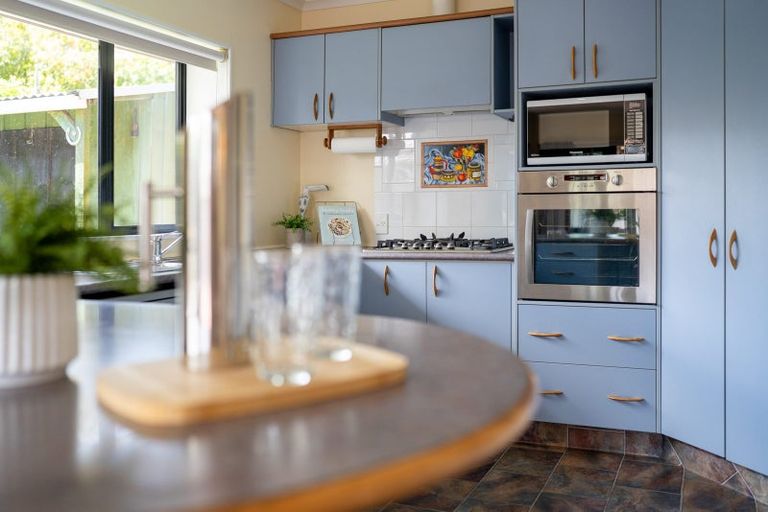 Photo of property in 77 Hall Street, Cambridge, 3434