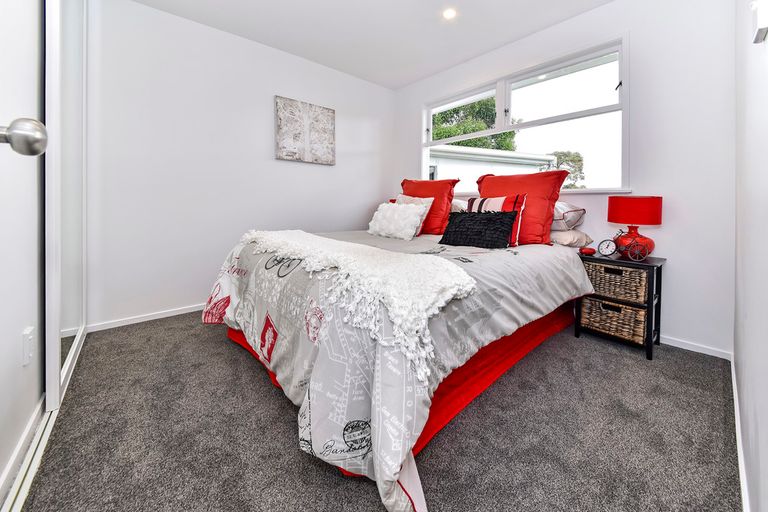 Photo of property in 14 Ferndown Avenue, Papatoetoe, Auckland, 2025