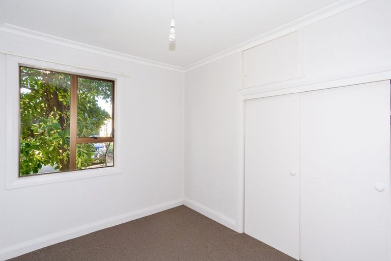 Photo of property in 21 Parkes Avenue, Saint Johns Hill, Whanganui, 4501