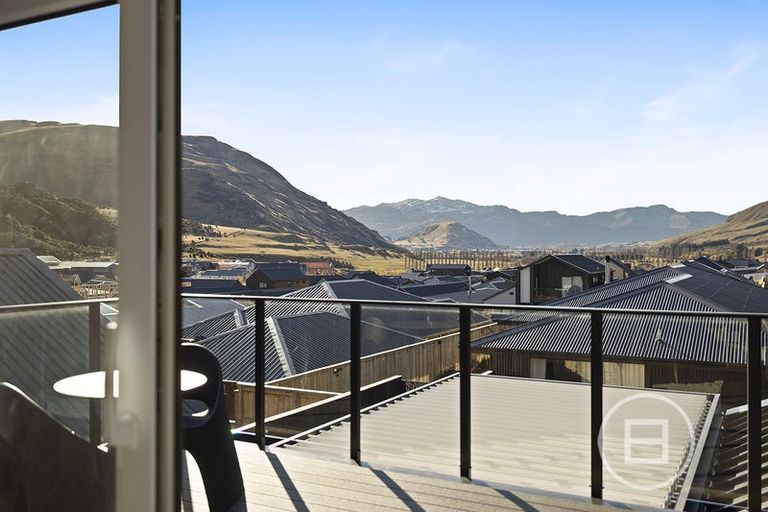 Photo of property in 96 Jack Hanley Drive, Jacks Point, Queenstown, 9371