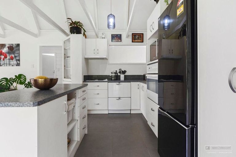 Photo of property in 21a Hamilton Road, Lake Rotoma, Rotorua, 3074