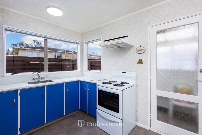 Photo of property in 28b Roband Crescent, Brown Owl, Upper Hutt, 5018