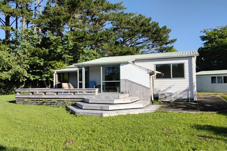 Photo of property in 22 Ngahere Street, Inglewood, 4330