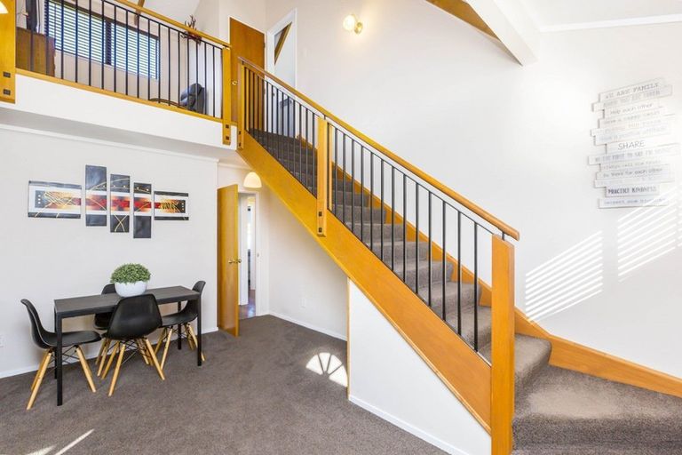 Photo of property in 43 Maclaren Street, Maymorn, Upper Hutt, 5018