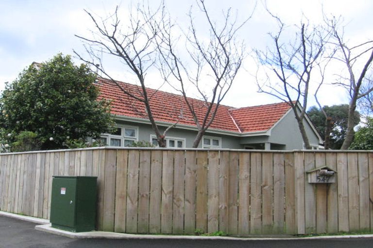 Photo of property in 547 Featherston Street, Roslyn, Palmerston North, 4414