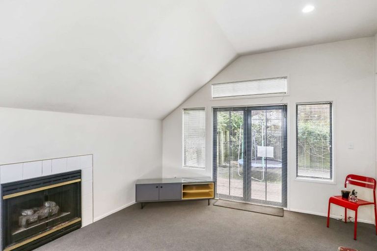 Photo of property in 2/191 St Johns Road, Saint Johns, Auckland, 1072