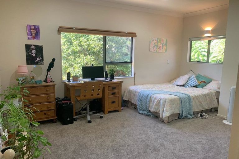 Photo of property in 279c Royal Road, Massey, Auckland, 0614