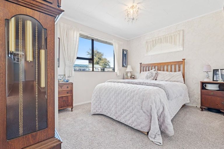 Photo of property in 104 Princess Street, Waitara, 4383