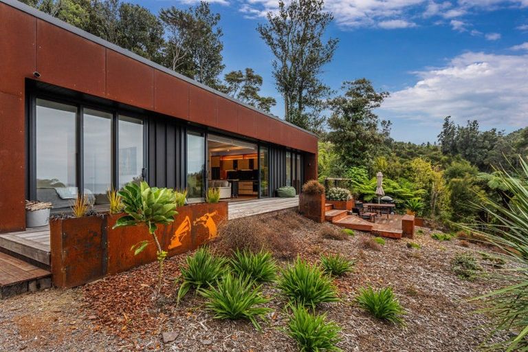 Photo of property in 229 Kokako Heights, Matata, 3194