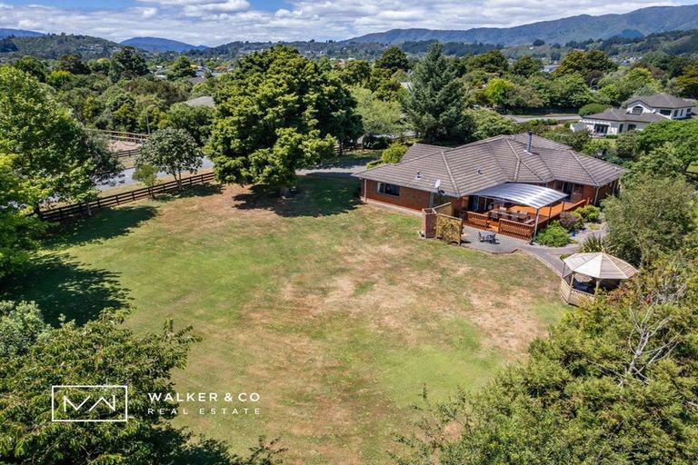 Photo of property in 15 Malcolm Gillies Grove, Totara Park, Upper Hutt, 5018