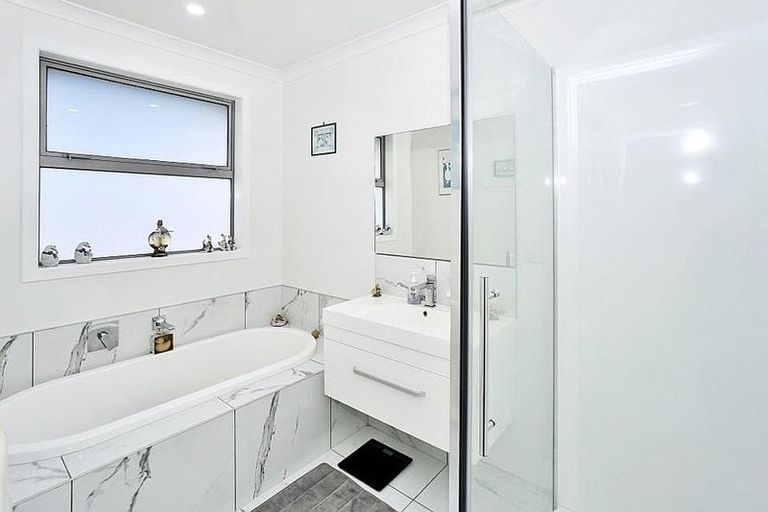 Photo of property in 14a No 2 Road, Te Puke, 3119