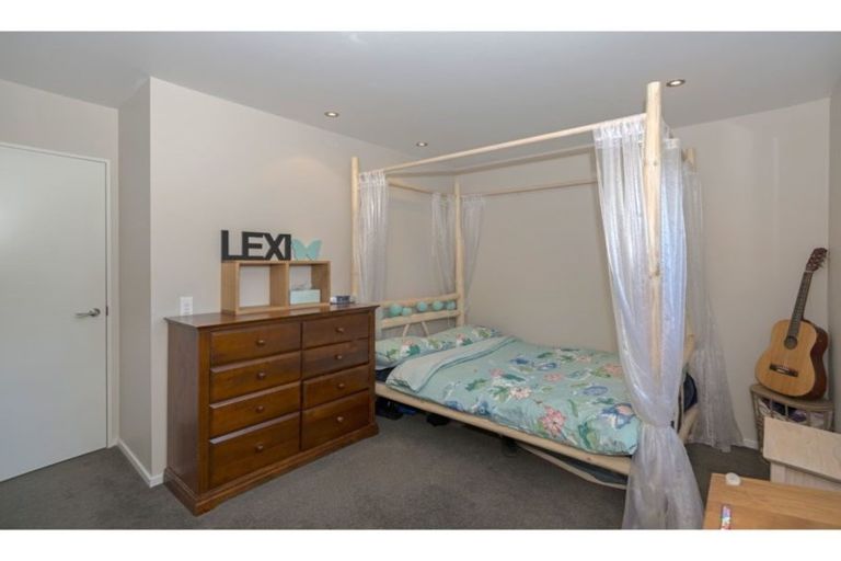 Photo of property in 25b Bayview Place, Cass Bay, Lyttelton, 8082