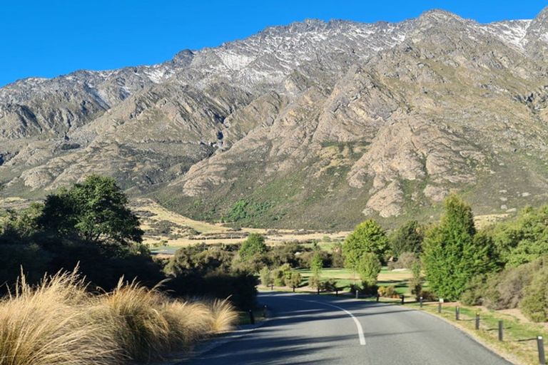 Photo of property in 11 Glenfiddich Road, Jacks Point, Queenstown, 9371