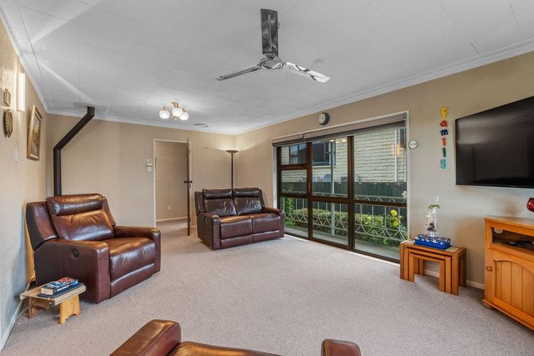 Photo of property in 1 Windsor Place, Mosgiel, 9024
