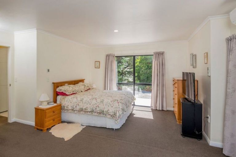 Photo of property in 38 Greenwood Boulevard, Otaki, 5512