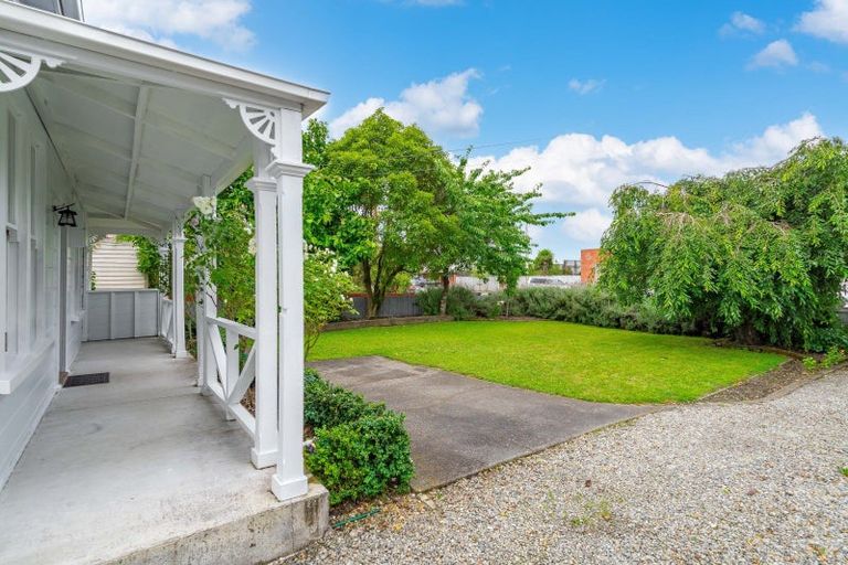 Photo of property in 35 Victoria Street, Masterton, 5810