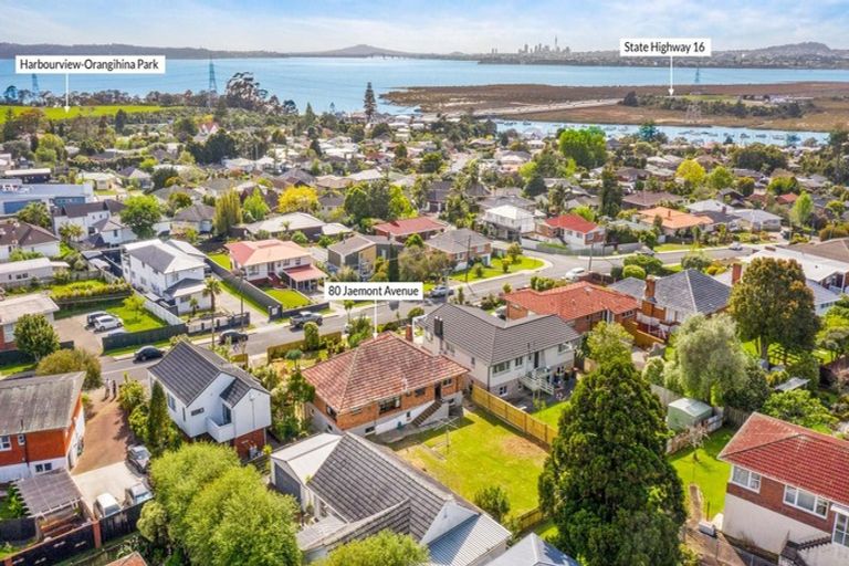 Photo of property in 80 Jaemont Avenue, Te Atatu South, Auckland, 0610
