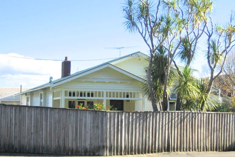 Photo of property in 278 Muritai Road, Eastbourne, Lower Hutt, 5013