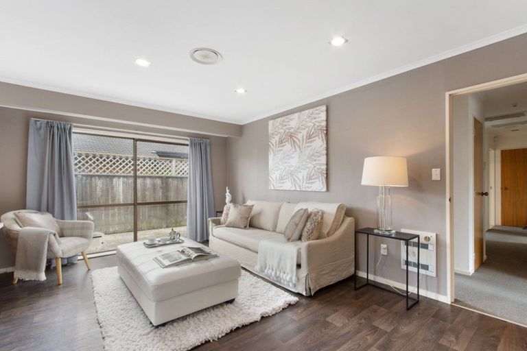 Photo of property in 7 Webb Place, Taradale, Napier, 4112