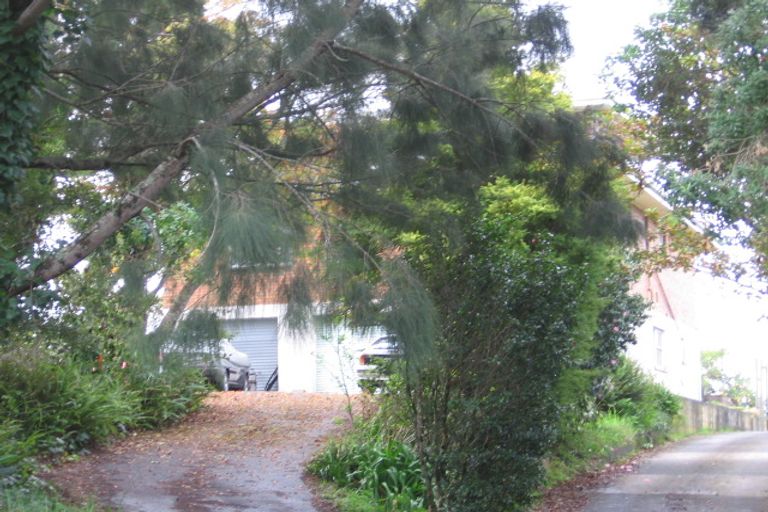 Photo of property in 19 Maori Hut Road, Red Beach, 0932