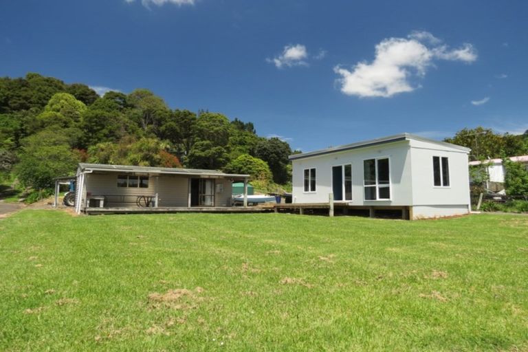 Photo of property in 1170 Kennedy Bay Road, Kennedy Bay, Coromandel, 3583