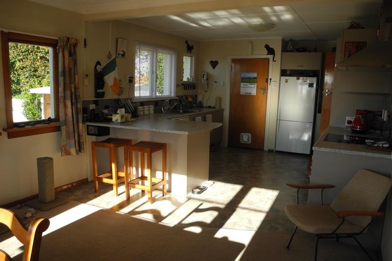 Photo of property in 21 Harris Street, Waimate, 7924