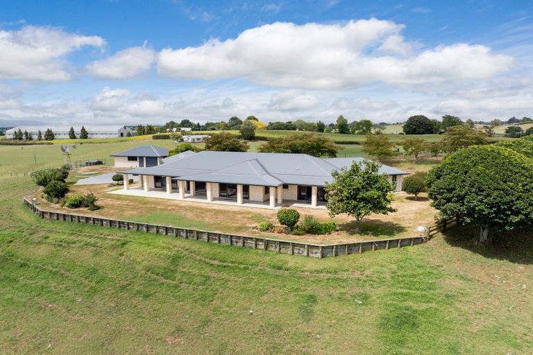 Photo of property in 240 Gunn Road, Waharoa, 3474