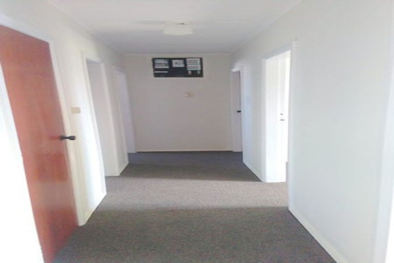Photo of property in 16 Carey Street, Waitara, 4320