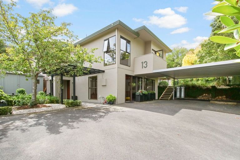 Photo of property in 13 Muritai Crescent, Havelock North, 4130