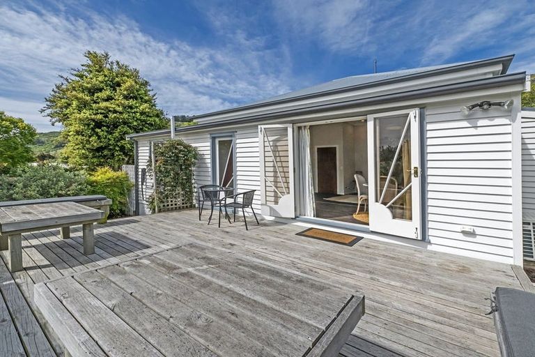 Photo of property in 79 Bridle Path Road, Heathcote Valley, Christchurch, 8022