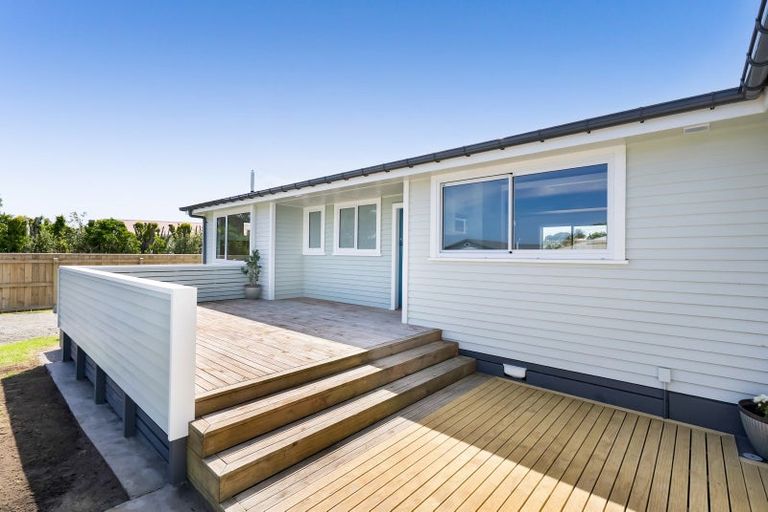 Photo of property in 35 Dorset Street, Opunake, 4616