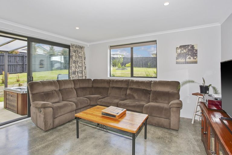 Photo of property in 10 Ulcoats Lane, Pokeno, 2402