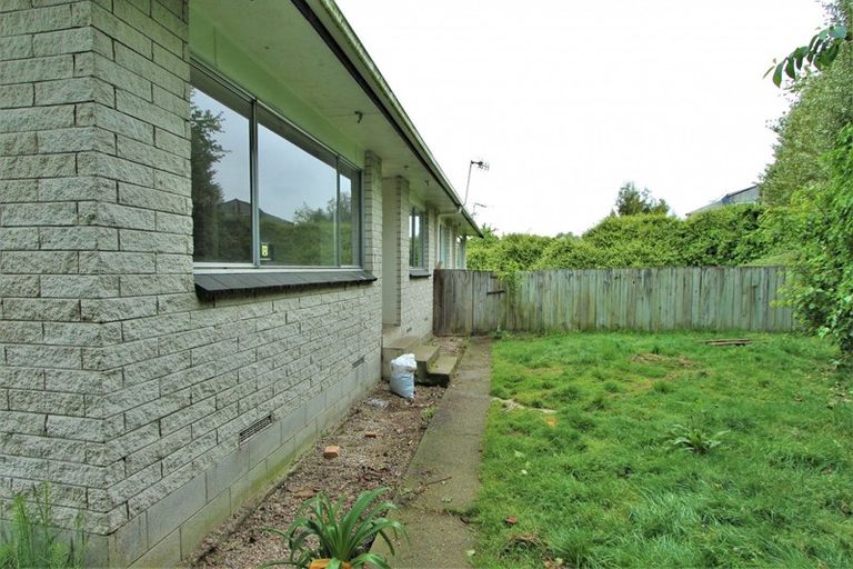 Photo of property in 23 Clyde Street, Utuhina, Rotorua, 3015