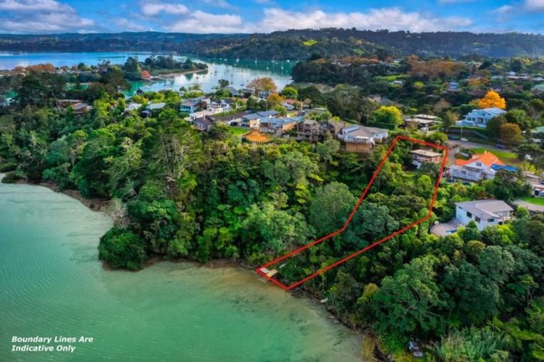 Photo of property in 20 Marae Road, Greenhithe, Auckland, 0632