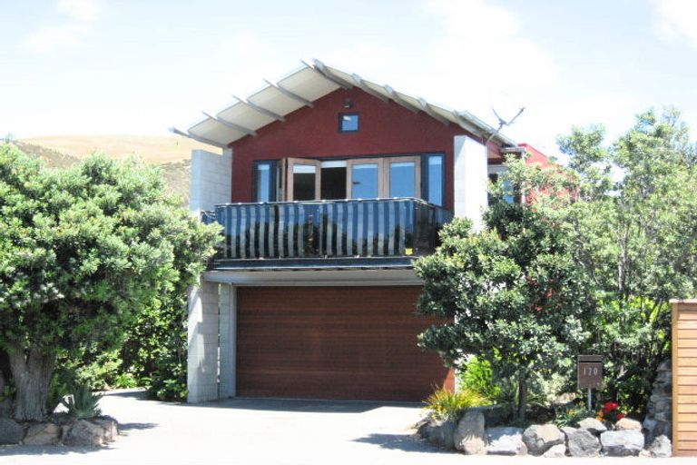 Photo of property in 120 Esplanade, Sumner, Christchurch, 8081