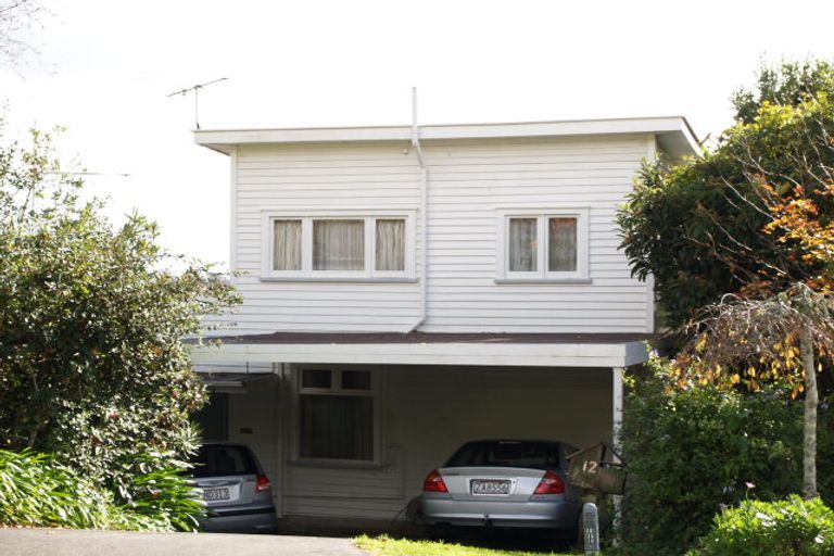 Photo of property in 12 Island View Terrace, Cockle Bay, Auckland, 2014