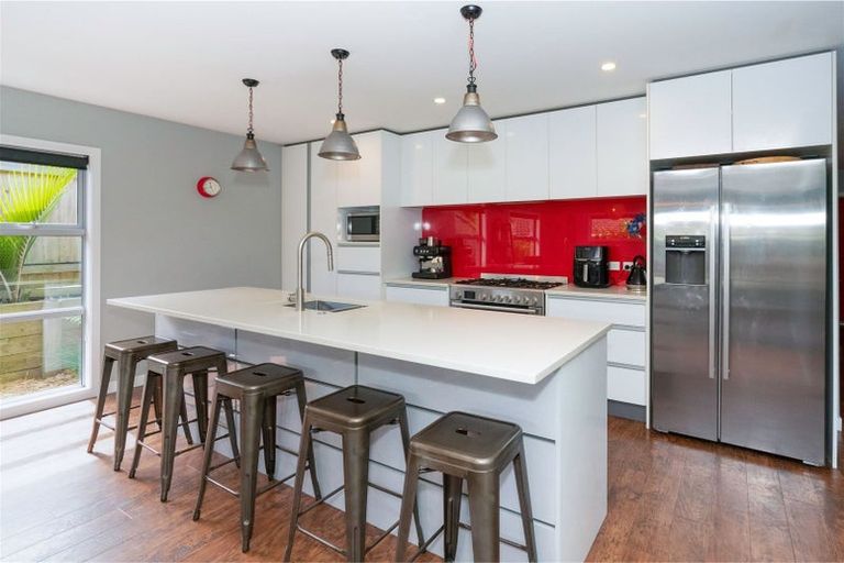 Photo of property in 7 Patterson Lane, Raumati Beach, Paraparaumu, 5032