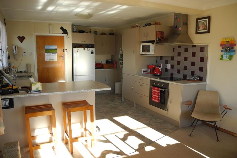 Photo of property in 21 Harris Street, Waimate, 7924